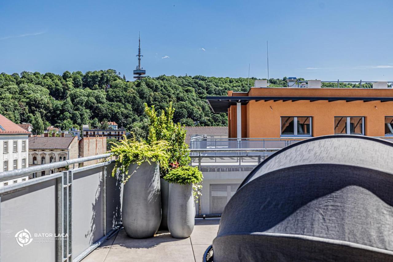 Ferienwohnung Buekk Penthouse, Panorama Jacuzzival Miskolc Exterior foto